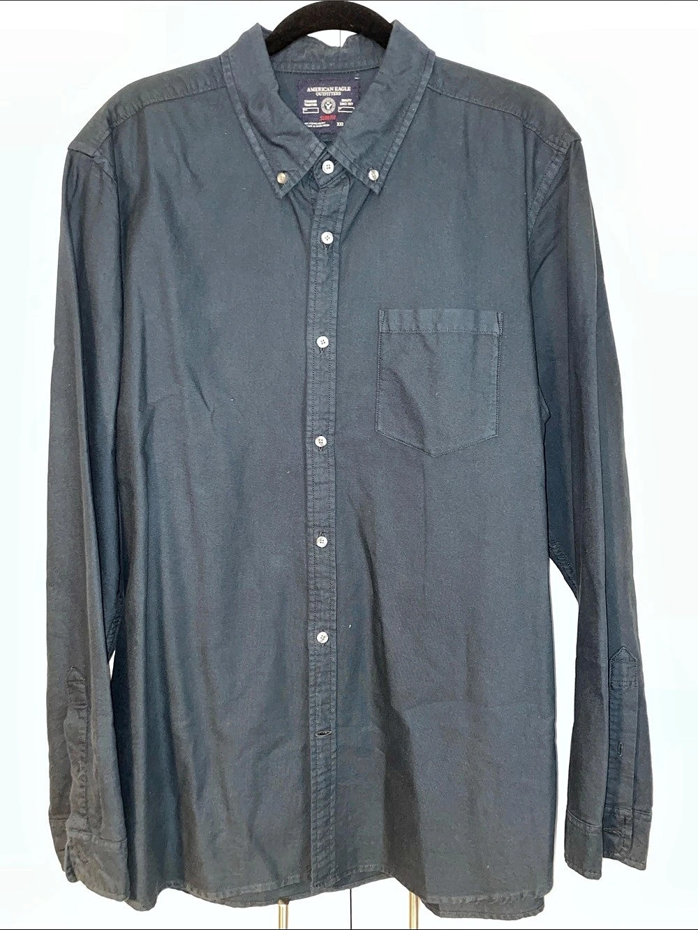 American Eagle Outfitters Slim Fit Long Sleeve Button-Up Shirt Button-Up Shirt